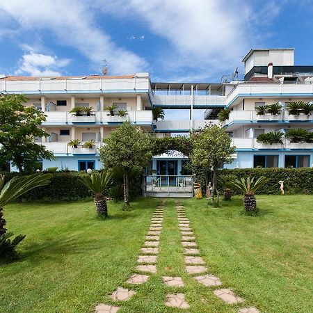 Hotel Marina Roseto Degli Abruzzi Eksteriør billede